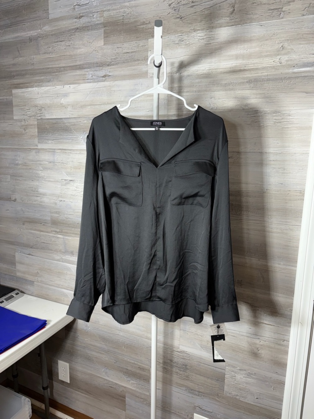 Jones New York Black V-Neck Pocket Blouse 1897